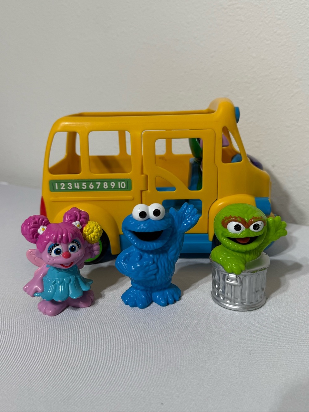 Playskool Sesame Street School Bus Toy Lot w/ Cookie Monster + Oscar + Abby